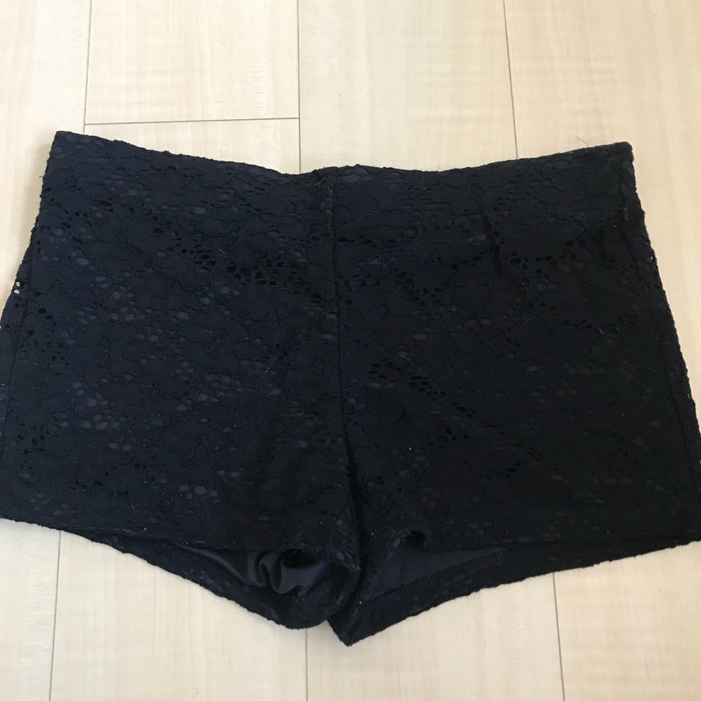 Lace shorts